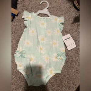 Gerber Baby Blue Floral Romper- NWT- 3-6 months